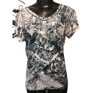 Large A.T. 2 Women's Graphic Brink V-Neck Tshirt Blue White Tees with Integrity